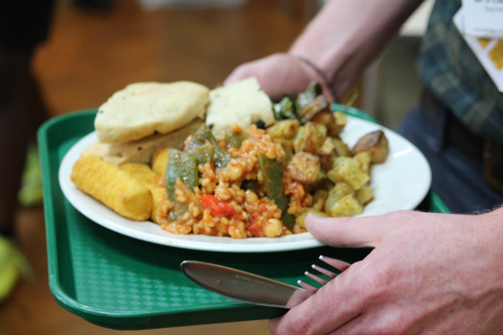 food-the-perfect-spanish-lunch-simplynavy